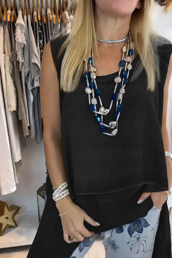 Amira | Lagen-Oberteil ohne Ärmel & Bedruckte Hose