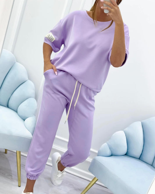 Marlene | Zweiteiliges Loungewear-Set mit Crewneck-T-Shirt und Jogginghose