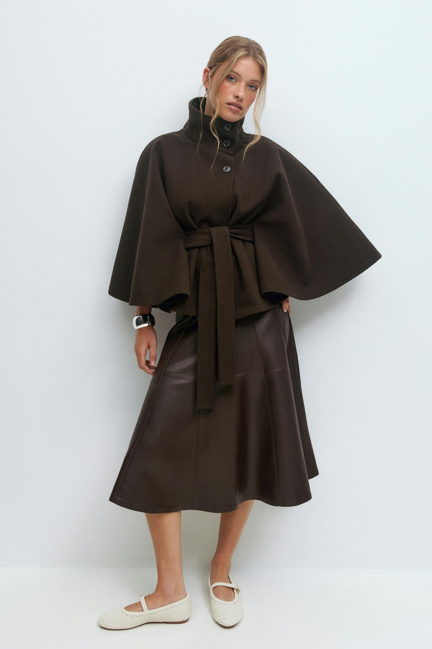 Chiara | Capejacke mit Gürtel
