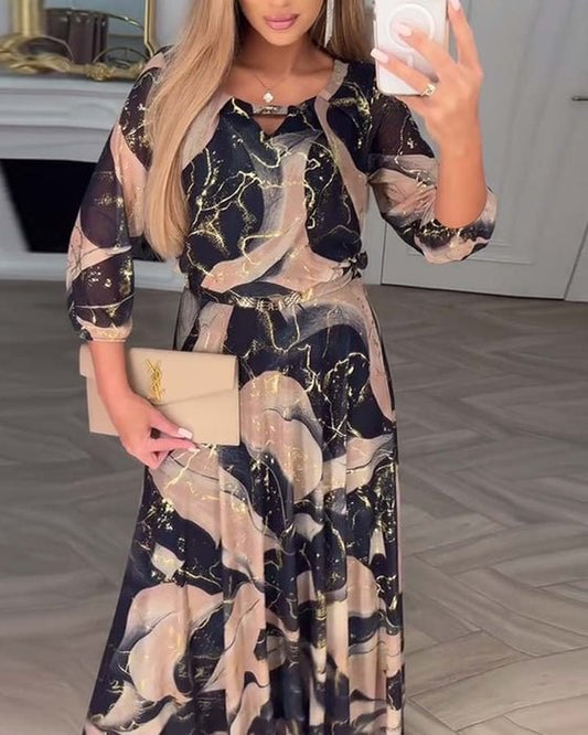 Clemensia | Fließendes Maxikleid mit abstraktem Marmordesign