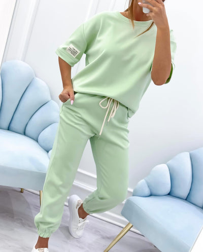 Marlene | Zweiteiliges Loungewear-Set mit Crewneck-T-Shirt und Jogginghose