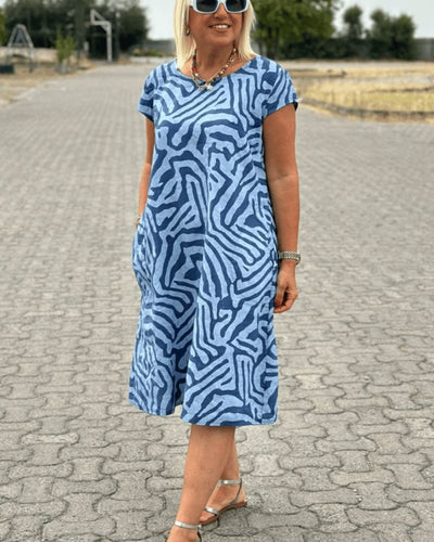 Lucia | Fließendes Midi-Kleid mit grafischem Muster