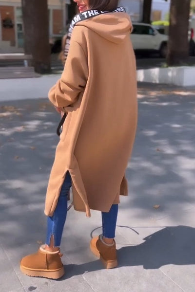 Zara | Urban-Style Longline-Hoodie mit Letter-Patchwork