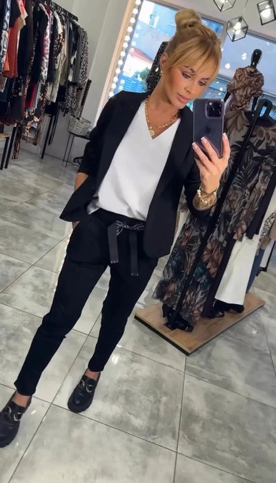 Isabelle | Maßgeschneidertes Set mit Weichem Blazer und Lässigen Jogginghosen
