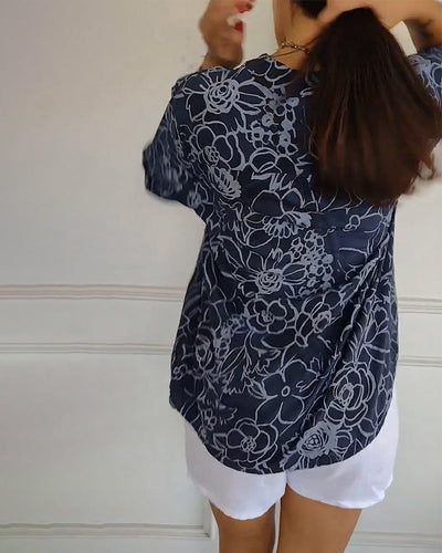 Cornelia | Blumenbluse mit Paillettenverzierung