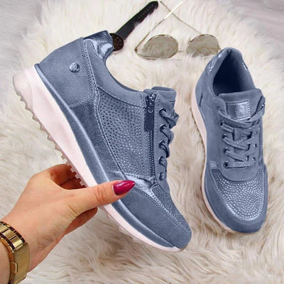 Celine | Sportliche Keil-Sneaker mit Glitzer-Akzenten