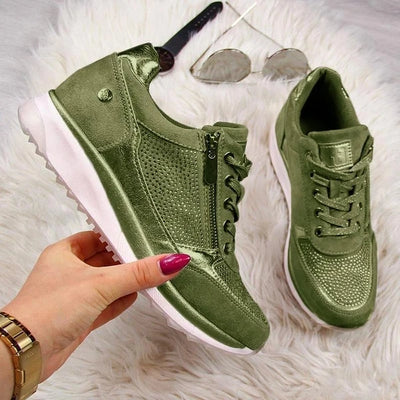 Celine | Sportliche Keil-Sneaker mit Glitzer-Akzenten