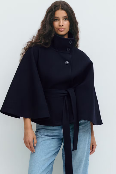 Chiara | Capejacke mit Gürtel