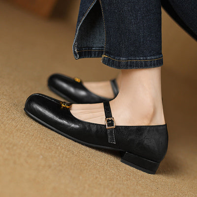 Clara | Flache Dirndl-Schuhe für das Oktoberfest