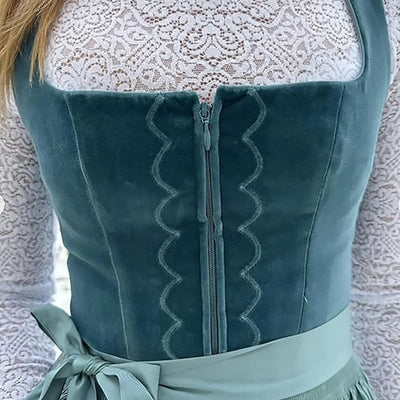Marlene | Festliches Dirndl in bayerischem Blau
