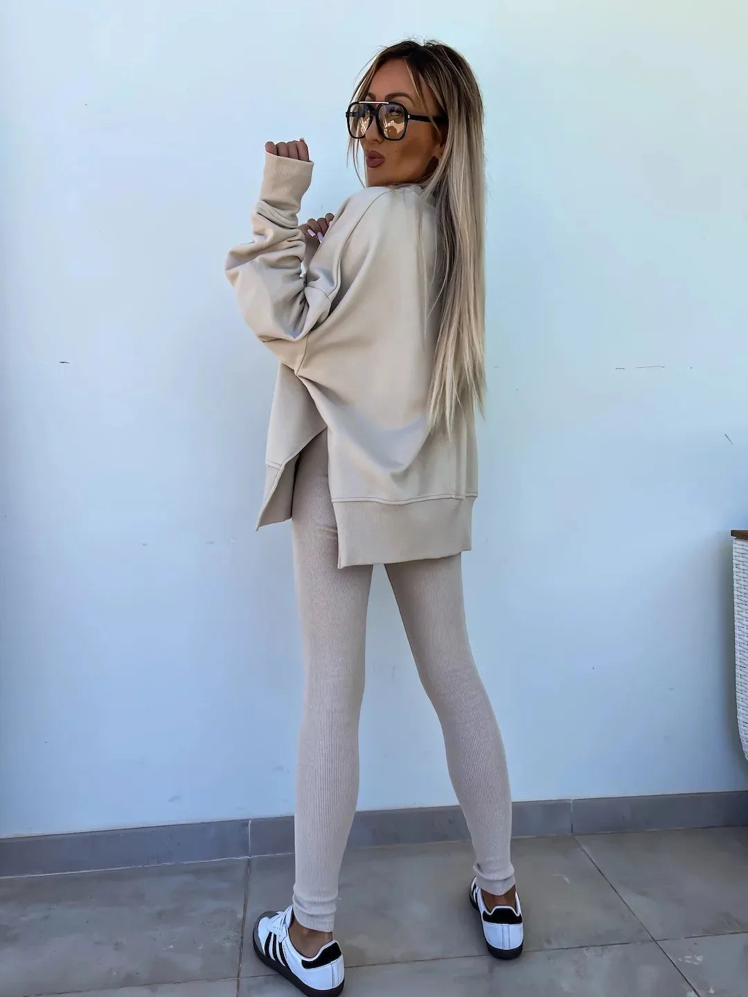 Annika | Zweiteiliges Ensemble mit weitem Pullover und Schlupfhose