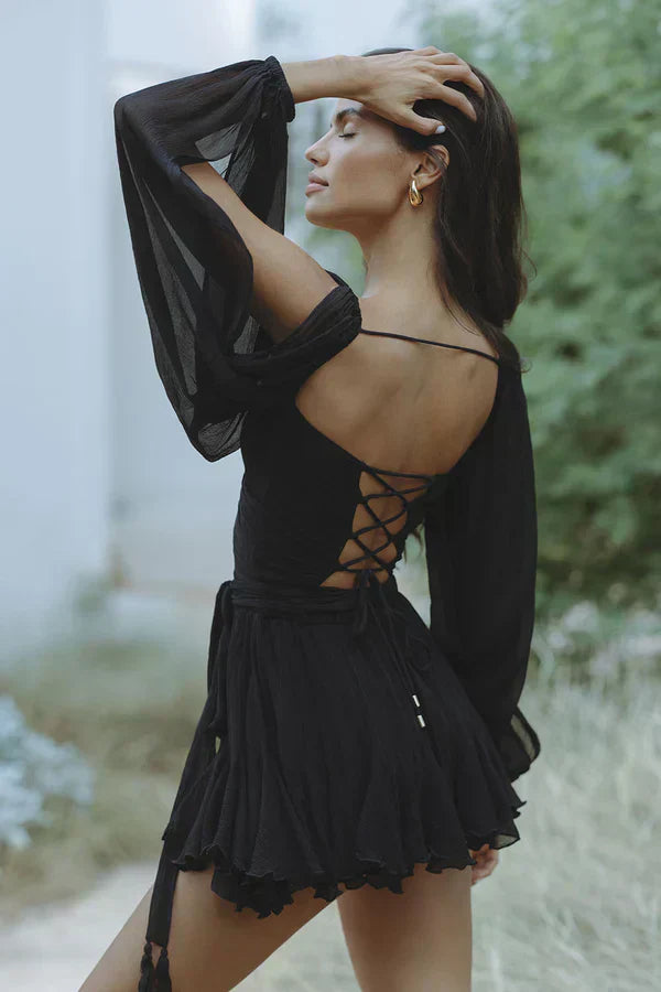 Margarethe | Festliches Kleid mit durchscheinenden Ärmeln und tailliertem Schnitt