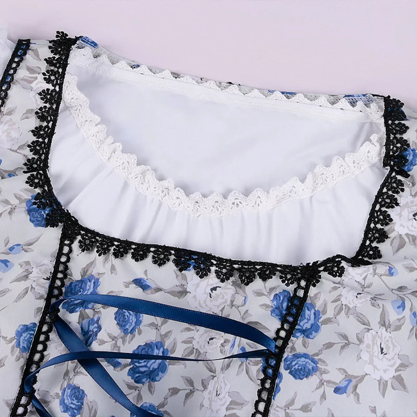 Margarete | Traditionelles Blaues Dirndl Kleid für Oktoberfest