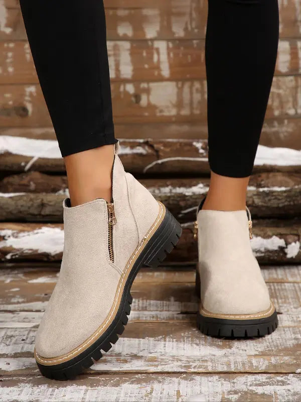Adelheid | Wildleder-Stiefeletten mit Blockabsatz