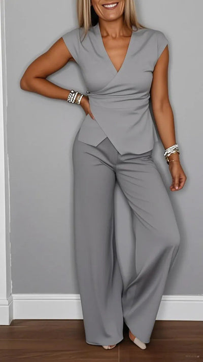 Käthe | Zweiteiliges Set mit Wickelbluse und Hose mit weiter Beinlinie