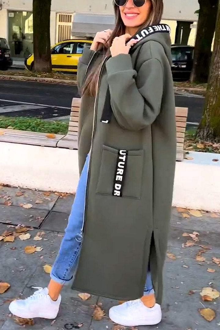 Zara | Urban-Style Longline-Hoodie mit Letter-Patchwork