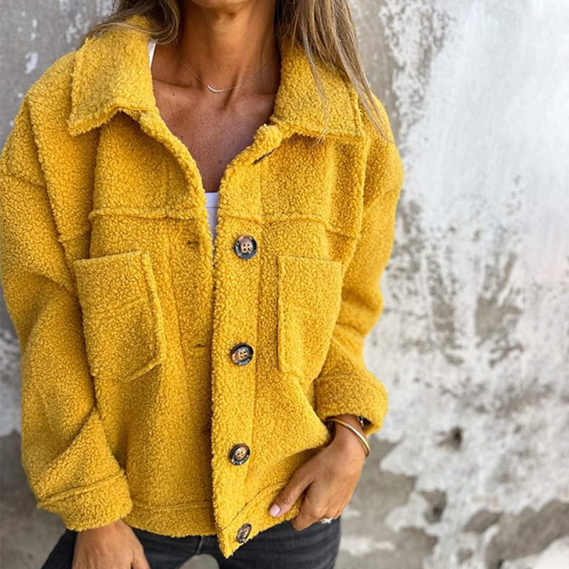 Hannah | Kuschelige Jacke mit Knöpfen