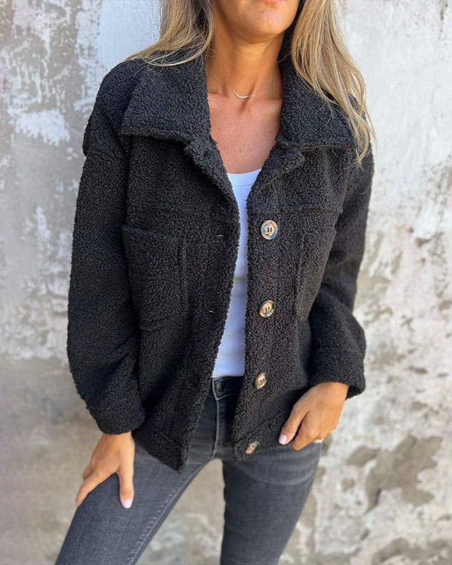 Hannah | Kuschelige Jacke mit Knöpfen